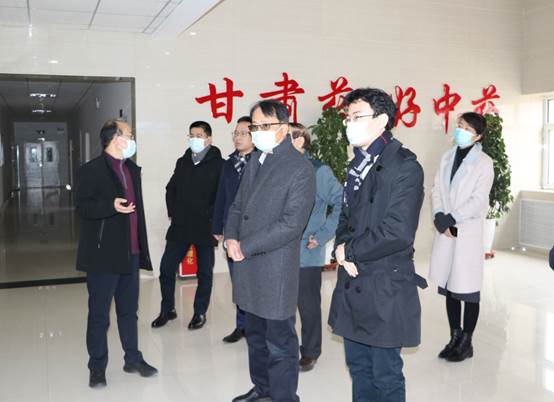 广东新南方集团总裁朱梓阳一行到陇神戎发考察交流